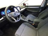 VW Golf VIII bei Gebrauchtwagen.expert - Abbildung (6 / 12)