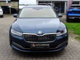 Skoda Superb bei Gebrauchtwagen.expert - Abbildung (3 / 15)