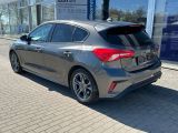 Ford Focus bei Gebrauchtwagen.expert - Abbildung (4 / 15)