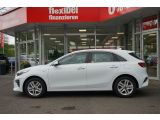 Kia Ceed bei Gebrauchtwagen.expert - Abbildung (5 / 15) Kia Ceed bei Gebrauchtwagen.expert - Abbildung (5 / 15)