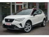 Seat Arona bei Gebrauchtwagen.expert - Abbildung (2 / 15)