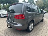 VW Touran bei Gebrauchtwagen.expert - Abbildung (6 / 15) VW Touran bei Gebrauchtwagen.expert - Abbildung (6 / 15)