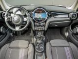 Mini Cooper bei Gebrauchtwagen.expert - Abbildung (8 / 15)