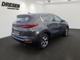 Kia Sportage bei Gebrauchtwagen.expert - Abbildung (3 / 15)