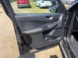 Ford Kuga bei Gebrauchtwagen.expert - Abbildung (15 / 15) Ford Kuga bei Gebrauchtwagen.expert - Abbildung (15 / 15)