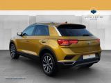 VW T-Roc bei Gebrauchtwagen.expert - Abbildung (4 / 15) VW T-Roc bei Gebrauchtwagen.expert - Abbildung (4 / 15)