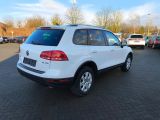 VW Touareg bei Gebrauchtwagen.expert - Abbildung (6 / 15)