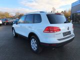 VW Touareg bei Gebrauchtwagen.expert - Abbildung (8 / 15)
