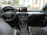 Ford Focus bei Gebrauchtwagen.expert - Abbildung (11 / 14) Ford Focus bei Gebrauchtwagen.expert - Abbildung (11 / 14)