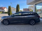 Ford Focus Turnier bei Gebrauchtwagen.expert - Abbildung (5 / 15) Ford Focus Turnier bei Gebrauchtwagen.expert - Abbildung (5 / 15)