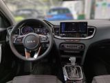 Kia Ceed bei Gebrauchtwagen.expert - Abbildung (9 / 13) Kia Ceed bei Gebrauchtwagen.expert - Abbildung (9 / 13)