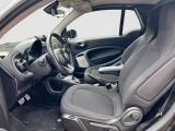 Smart smart fortwo bei Gebrauchtwagen.expert - Abbildung (10 / 15) Smart smart fortwo bei Gebrauchtwagen.expert - Abbildung (10 / 15)