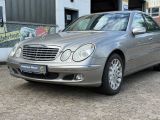Mercedes-Benz E 4Matic bei Gebrauchtwagen.expert - Abbildung (3 / 15) Mercedes-Benz E 4Matic bei Gebrauchtwagen.expert - Abbildung (3 / 15)