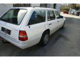 Mercedes-Benz E-Klasse bei Gebrauchtwagen.expert - Abbildung (7 / 15)