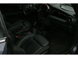 Mini Cooper S Cabrio bei Gebrauchtwagen.expert - Abbildung (7 / 9)