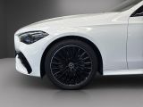 Mercedes-Benz 220 bei Gebrauchtwagen.expert - Abbildung (4 / 4)