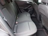 Ford Focus Turnier bei Gebrauchtwagen.expert - Abbildung (11 / 15)