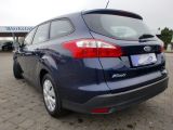Ford Focus Turnier bei Gebrauchtwagen.expert - Abbildung (3 / 8)