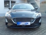 Ford Focus Turnier bei Gebrauchtwagen.expert - Abbildung (2 / 15)