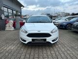 Ford Focus Turnier bei Gebrauchtwagen.expert - Abbildung (2 / 10) Ford Focus Turnier bei Gebrauchtwagen.expert - Abbildung (2 / 10)