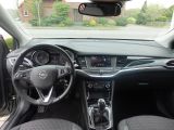 Opel Astra bei Gebrauchtwagen.expert - Abbildung (10 / 12)