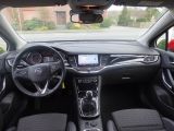 Opel Astra bei Gebrauchtwagen.expert - Abbildung (8 / 13)