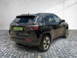 Jeep Compass bei Gebrauchtwagen.expert - Abbildung (6 / 15) Jeep Compass bei Gebrauchtwagen.expert - Abbildung (6 / 15)