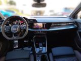 Audi RS 3 quattro bei Gebrauchtwagen.expert - Abbildung (11 / 15)