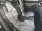 Opel Astra bei Gebrauchtwagen.expert - Abbildung (13 / 15) Opel Astra bei Gebrauchtwagen.expert - Abbildung (13 / 15)