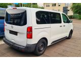 Opel Vivaro bei Gebrauchtwagen.expert - Abbildung (4 / 10)