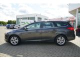 Ford Focus Turnier bei Gebrauchtwagen.expert - Abbildung (4 / 15)
