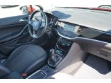 Opel Astra bei Gebrauchtwagen.expert - Abbildung (12 / 15)