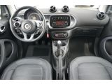Smart smart fortwo bei Gebrauchtwagen.expert - Abbildung (8 / 15)
