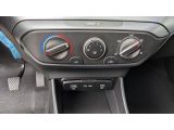 Hyundai i20 bei Gebrauchtwagen.expert - Abbildung (13 / 15) Hyundai i20 bei Gebrauchtwagen.expert - Abbildung (13 / 15)
