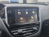 Peugeot 2008 bei Gebrauchtwagen.expert - Abbildung (12 / 13)