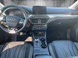 Ford Focus Turnier bei Gebrauchtwagen.expert - Abbildung (11 / 15) Ford Focus Turnier bei Gebrauchtwagen.expert - Abbildung (11 / 15)