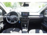 Dacia Sandero bei Gebrauchtwagen.expert - Abbildung (11 / 15)