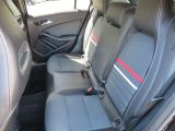 Mercedes-Benz A-Klasse bei Gebrauchtwagen.expert - Abbildung (11 / 13) Mercedes-Benz A-Klasse bei Gebrauchtwagen.expert - Abbildung (11 / 13)