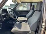 Lada Niva bei Gebrauchtwagen.expert - Abbildung (10 / 15)
