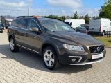 Volvo XC70 bei Gebrauchtwagen.expert - Abbildung (4 / 15)