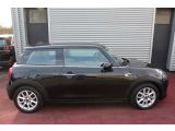 Mini Cooper bei Gebrauchtwagen.expert - Abbildung (5 / 15) Mini Cooper bei Gebrauchtwagen.expert - Abbildung (5 / 15)