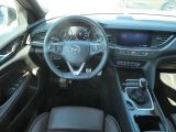 Opel Insignia bei Gebrauchtwagen.expert - Abbildung (12 / 15) Opel Insignia bei Gebrauchtwagen.expert - Abbildung (12 / 15)
