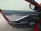 Opel Astra bei Gebrauchtwagen.expert - Abbildung (8 / 15) Opel Astra bei Gebrauchtwagen.expert - Abbildung (8 / 15)