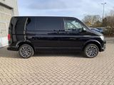 VW T6 Caravelle bei Gebrauchtwagen.expert - Abbildung (4 / 15) VW T6 Caravelle bei Gebrauchtwagen.expert - Abbildung (4 / 15)