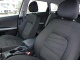 Kia Ceed bei Gebrauchtwagen.expert - Abbildung (15 / 15)
