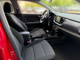 Kia Stonic bei Gebrauchtwagen.expert - Abbildung (9 / 15)