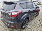 Ford Kuga bei Gebrauchtwagen.expert - Abbildung (4 / 6)