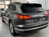 VW Touareg bei Gebrauchtwagen.expert - Abbildung (8 / 15)