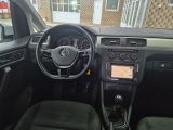 VW Caddy bei Gebrauchtwagen.expert - Abbildung (12 / 15)