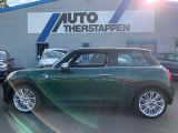 Mini Cooper bei Gebrauchtwagen.expert - Abbildung (2 / 14)
